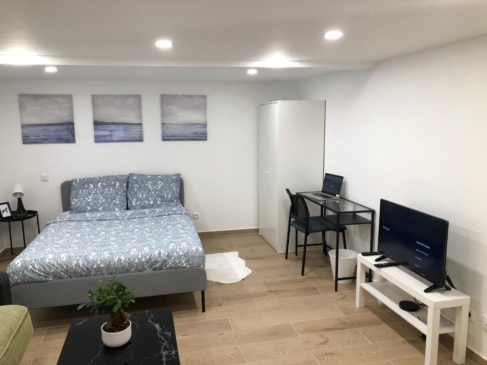 Grand F2 Confortable Saint-Denis  Exterior foto